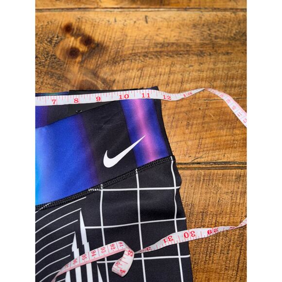 NWT Womens Nike Legendary Tight Fit Mid Rise Training Yoga Tight Leggings Small - Picture 4 of 12